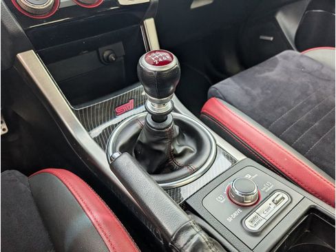 Used 2017 Subaru WRX STI AWD/4WD image 18