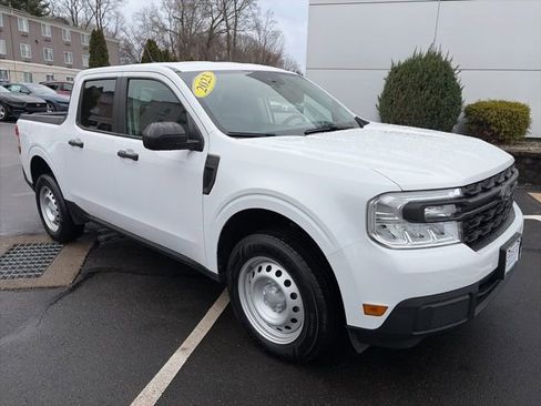 Used 2023 Ford Maverick XL image 1