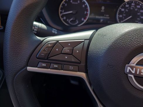 Used 2024 Nissan Sentra SV image 26