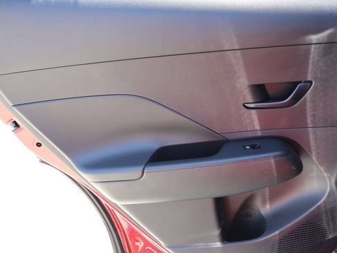 Used 2025 Hyundai Kona SEL FWD image 15