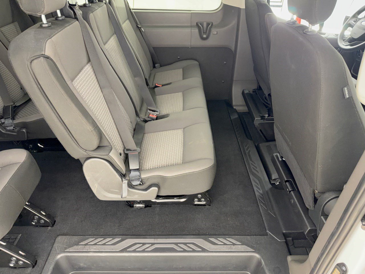 Used 2025 Ford Transit 350 XLT RWD image 29