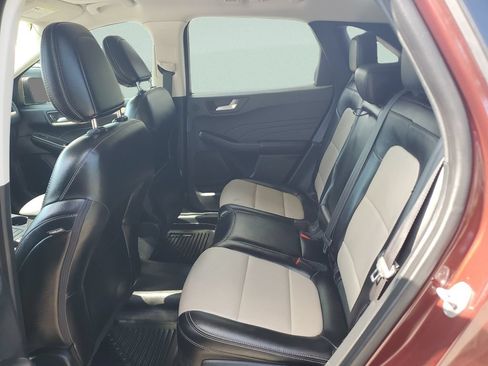Used 2021 Ford Escape Titanium w/ Titanium Elite Package FWD image 10