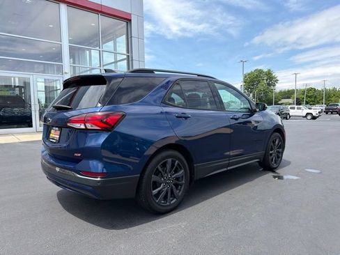 Used 2022 Chevrolet Equinox RS w/ RS Leather Package FWD image 7