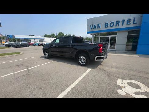 Certified 2024 Chevrolet Silverado 1500 LT AWD/4WD image 6