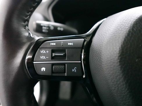 Certified 2024 Honda HR-V EX-L image 17