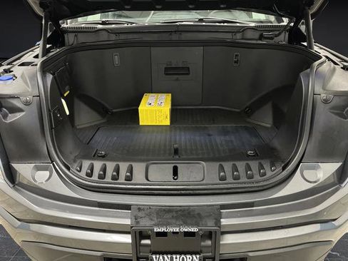 Used 2025 Ford F150 Lightning XLT image 40