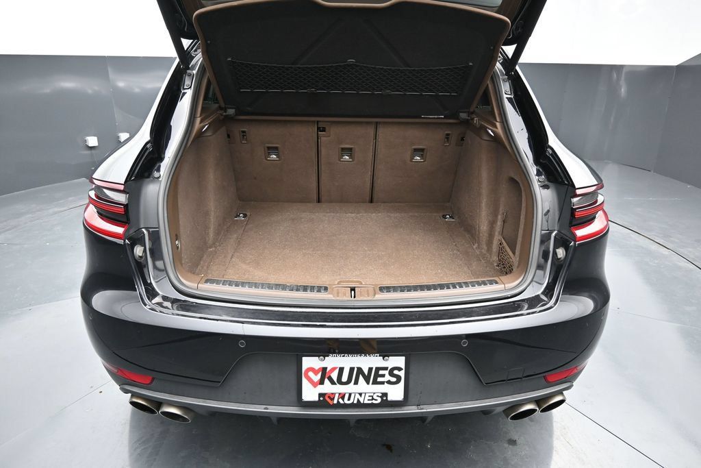 Used 2018 Porsche Macan S AWD/4WD image 12