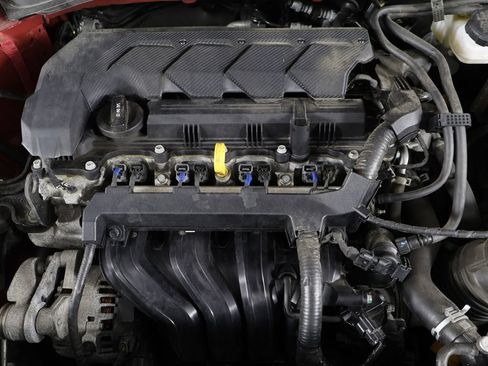 Certified 2023 Hyundai Venue Limited FWD image 16