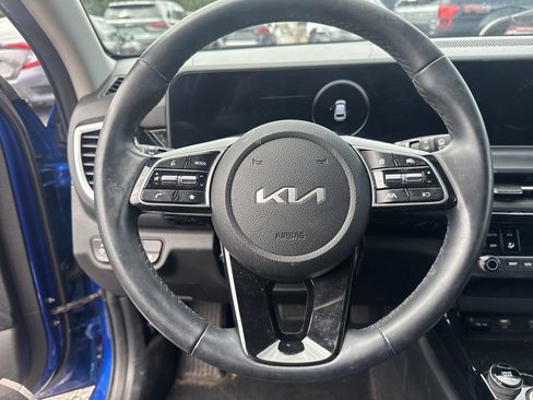 Used 2024 Kia Seltos S AWD/4WD image 5