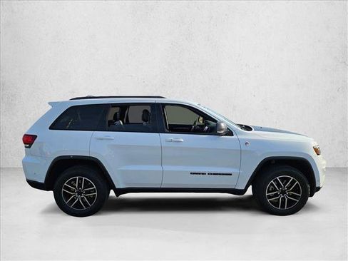 Used 2020 Jeep Grand Cherokee Trailhawk w/ Trailhawk Luxury Group image 4