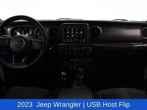 Used 2023 Jeep Wrangler Unlimited w/ Sun & Screen Package AWD/4WD image 10