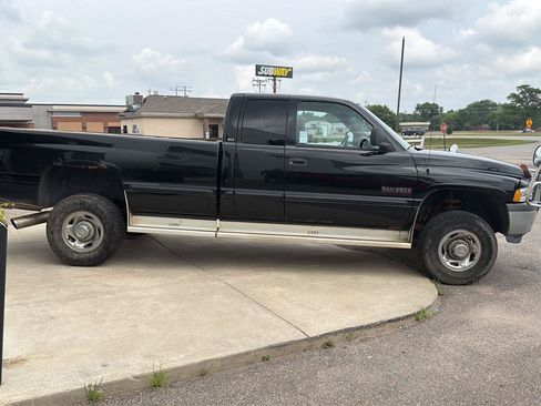 Used 1999 Dodge Ram 2500 Truck 4x4 Quad Cab image 4