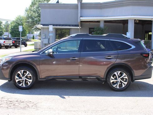 Used 2021 Subaru Outback Touring w/ Popular Package #2 AWD/4WD image 4