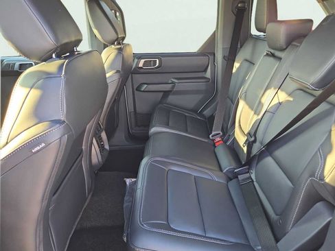 New 2026 Ford Bronco Outer Banks AWD/4WD image 23