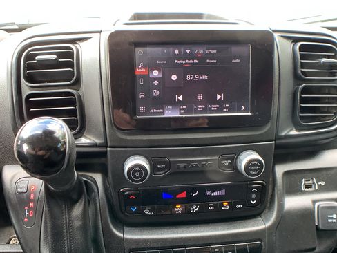 Used 2023 RAM ProMaster 2500 FWD image 13