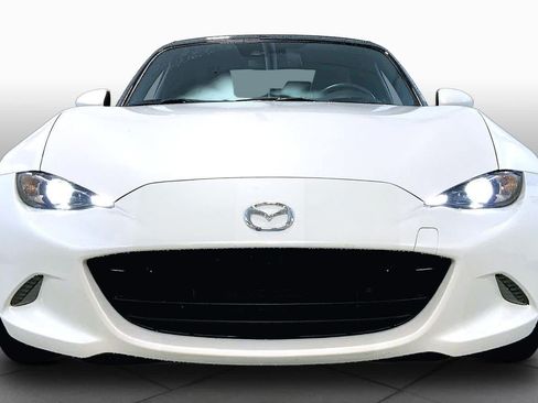 Used 2023 MAZDA MX-5 Miata Grand Touring RWD image 3