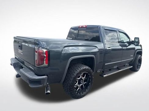 Used 2018 GMC Sierra 1500 Denali AWD/4WD image 5