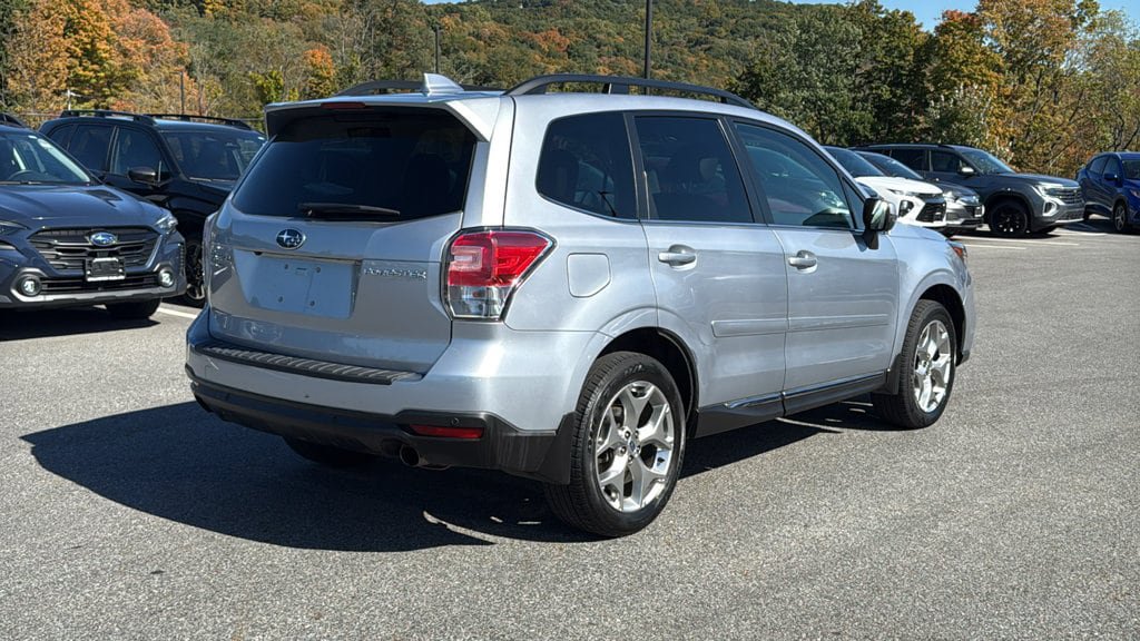 Used 2018 Subaru Forester 2.5i Touring AWD/4WD image 4