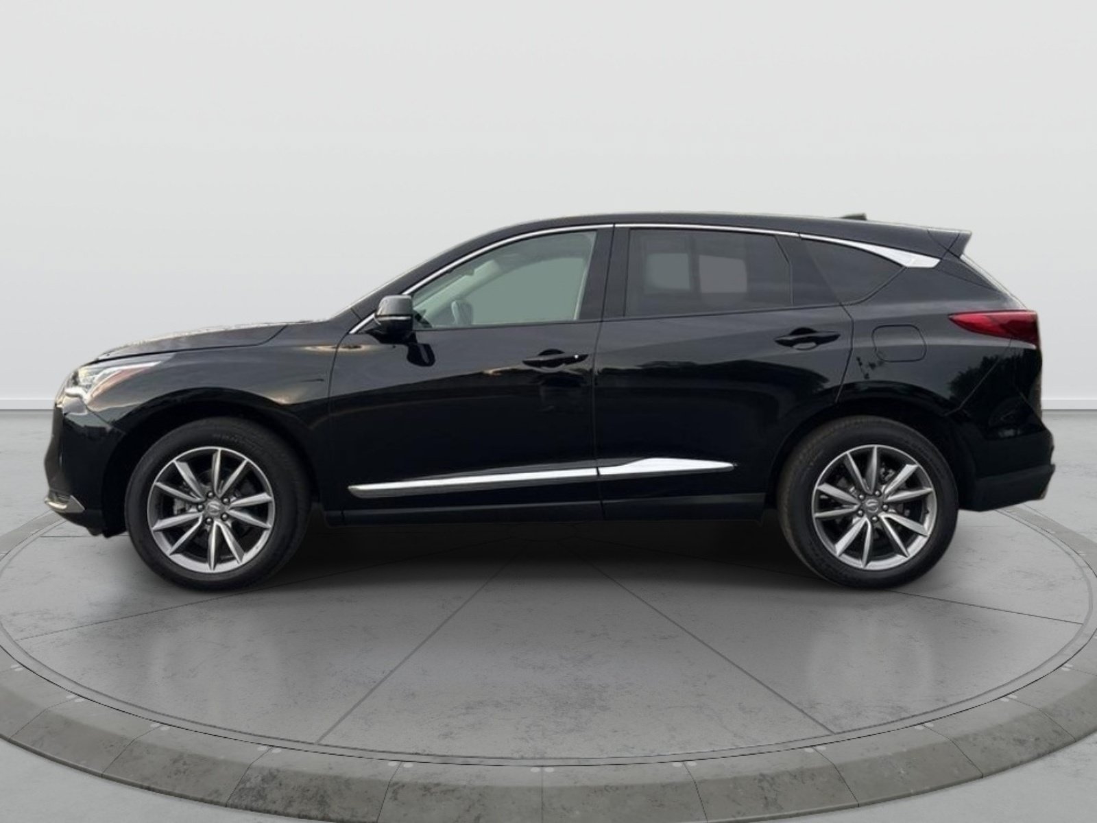 Certified 2024 Acura RDX w/ Technology Package AWD/4WD image 4
