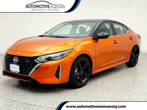 Used 2024 Nissan Sentra SR w/ SR Premium Package image 1