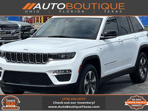 Used 2023 Jeep Grand Cherokee 4WD 4xe image 1