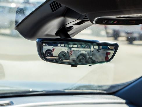 Used 2024 GMC Acadia Denali w/ Super Cruise Package image 28