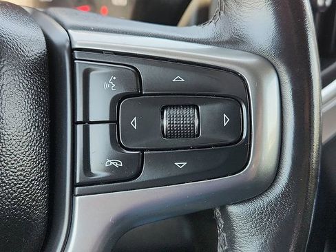 Certified 2022 Chevrolet Silverado 1500 LT w/ Z71 Off-Road Package AWD/4WD image 16