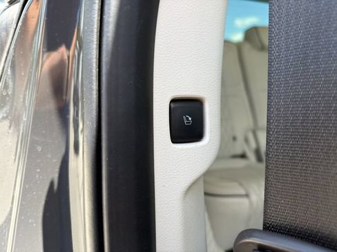 Used 2023 Lincoln Navigator Black Label AWD/4WD image 13