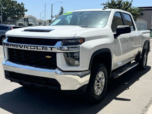 Used 2022 Chevrolet Silverado 2500 LT AWD/4WD image 8