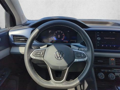 Used 2023 Volkswagen Taos SE FWD image 22