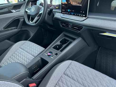 New 2026 Volkswagen Tiguan S AWD/4WD image 15