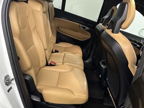 Used 2018 Volvo XC90 T6 Momentum w/ Convenience Package image 35