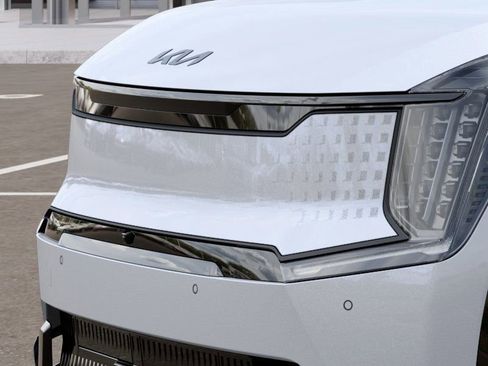 New 2026 Kia EV9 Land w/ Nightfall Edition Package image 12