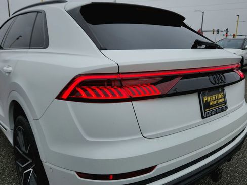Used 2019 Audi Q8 Premium Plus AWD/4WD image 11