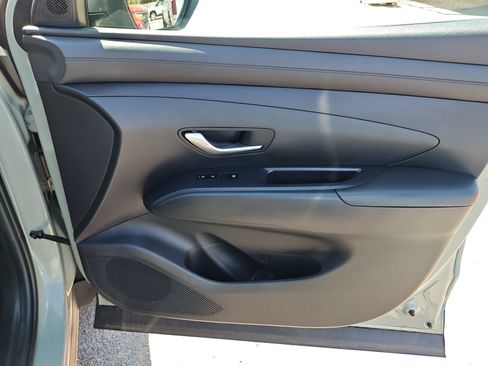 Used 2025 Hyundai Santa Cruz SE FWD image 31