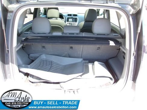Used 2017 Kia Soul EV + w/ Sun & Fun Package FWD image 17