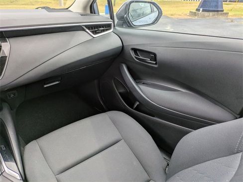 Used 2023 Toyota Corolla LE image 16