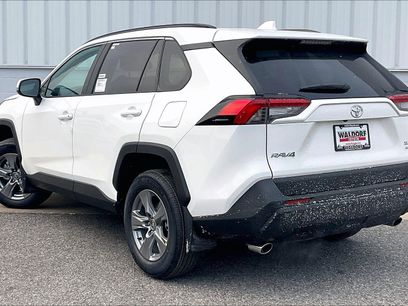 New 2025 Toyota RAV4 XLE