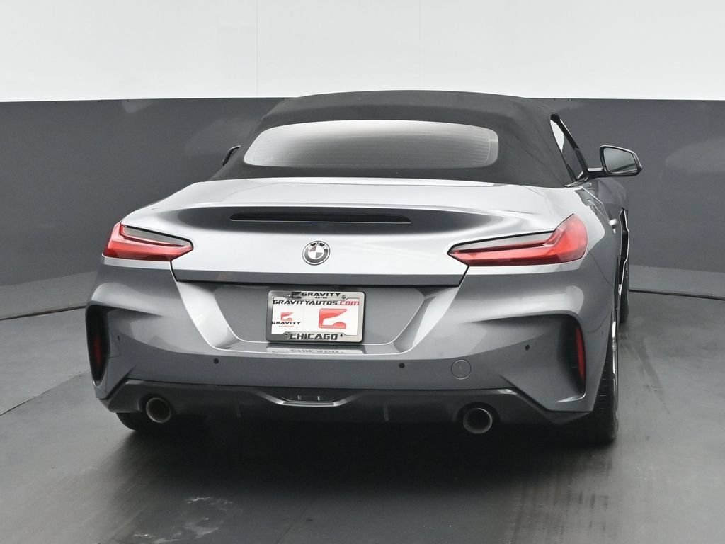 Used 2023 BMW Z4 sDrive30i w/ Premium Package RWD image 4