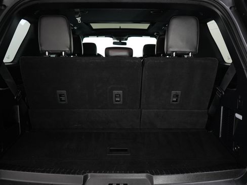 Used 2021 Ford Expedition Limited w/ Equipment Group 303A image 9