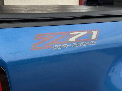 Used 2022 Chevrolet Colorado Z71 w/ Safety Package AWD/4WD image 10