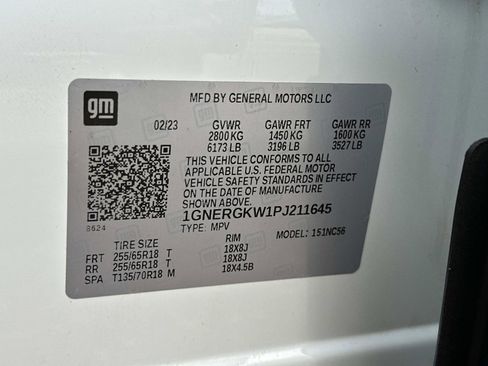 Used 2023 Chevrolet Traverse LT image 20