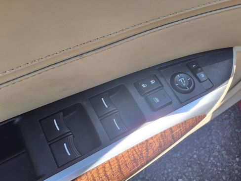 Used 2018 Acura TLX w/ Technology Package image 12