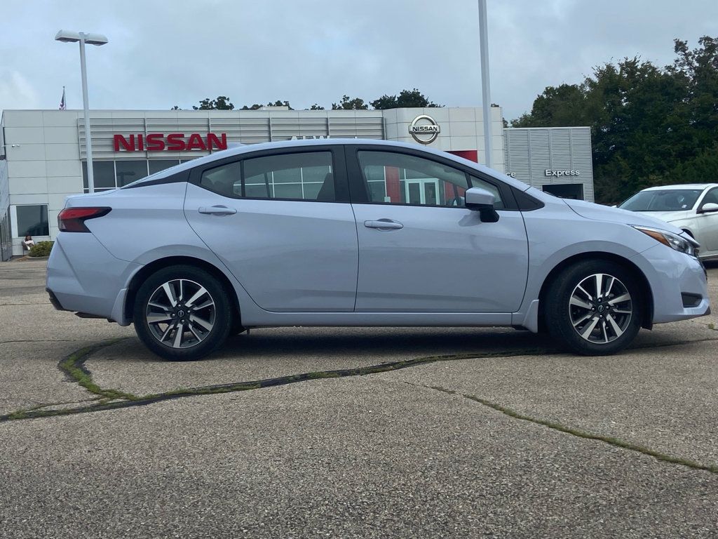 Used 2025 Nissan Versa SV w/ Trunk Package FWD image 3