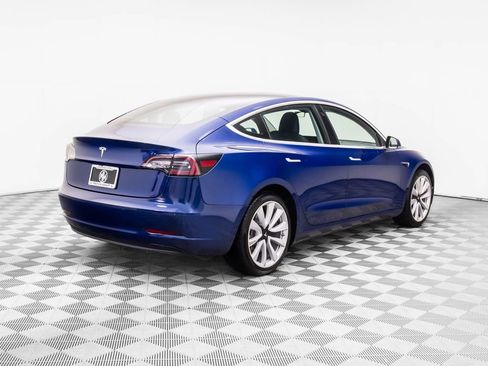 Used 2020 Tesla Model 3 Standard Range Plus image 5