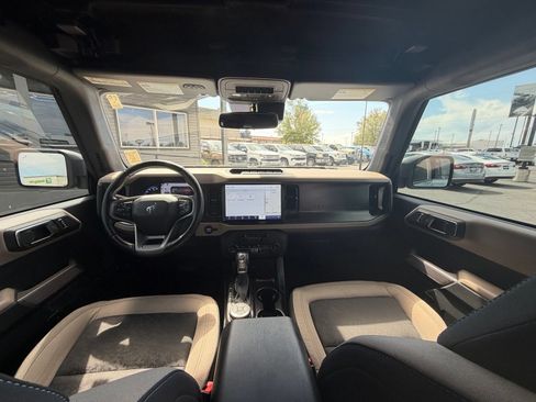 Used 2022 Ford Bronco Wildtrak AWD/4WD image 19