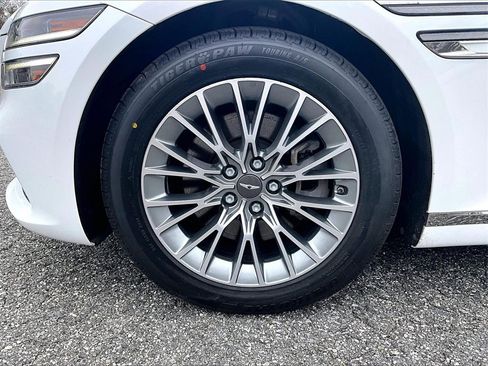 Used 2023 Genesis G80 2.5T image 10