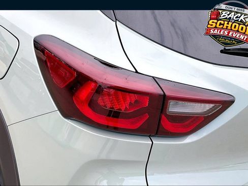 Used 2024 Chevrolet TrailBlazer ACTIV w/ Driver Confidence Package AWD/4WD image 29