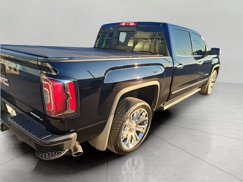 Used 2017 GMC Sierra 1500 Denali w/ Denali Ultimate Package image 7
