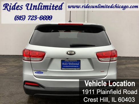 Used 2018 Kia Sorento L image 6